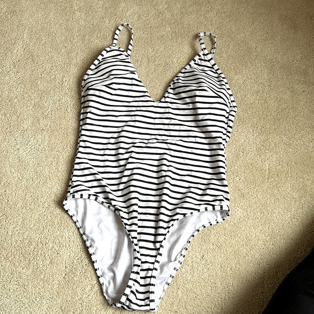 Sexy one piece bathing suit